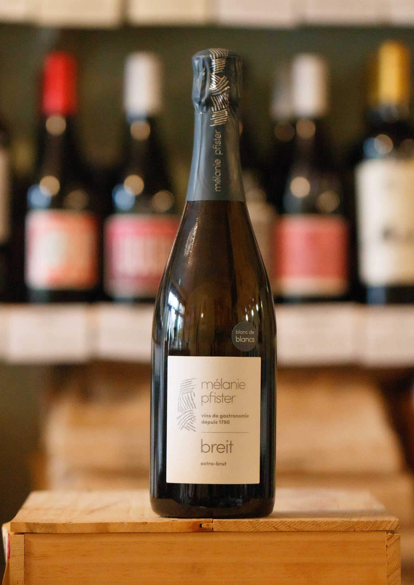 CREMANT D’ALSACE EXTRA BRUT, MÉLANIE PFISTER, ALSACE, FRANCE, NV.