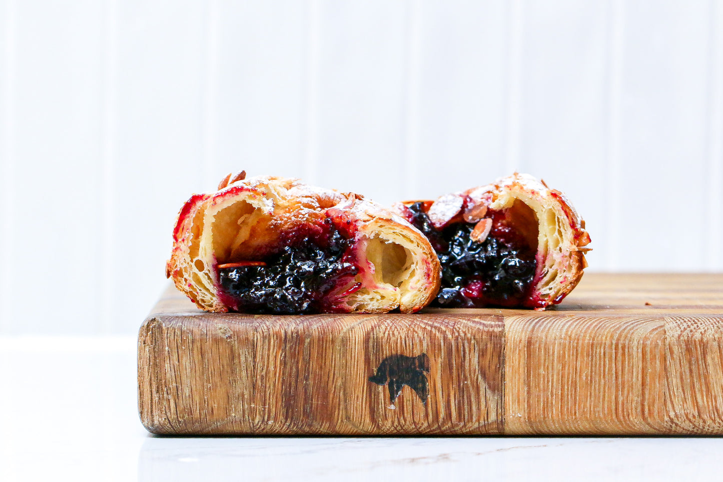 Blackcurrant Scrollsant