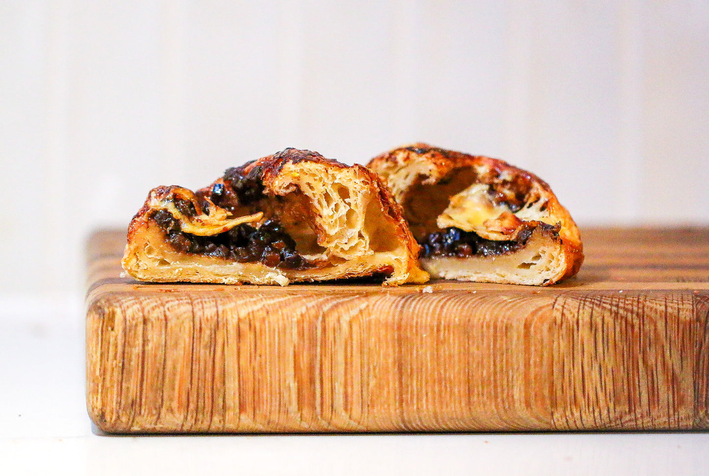 Branston Pickle & Cheddar Scrollsants