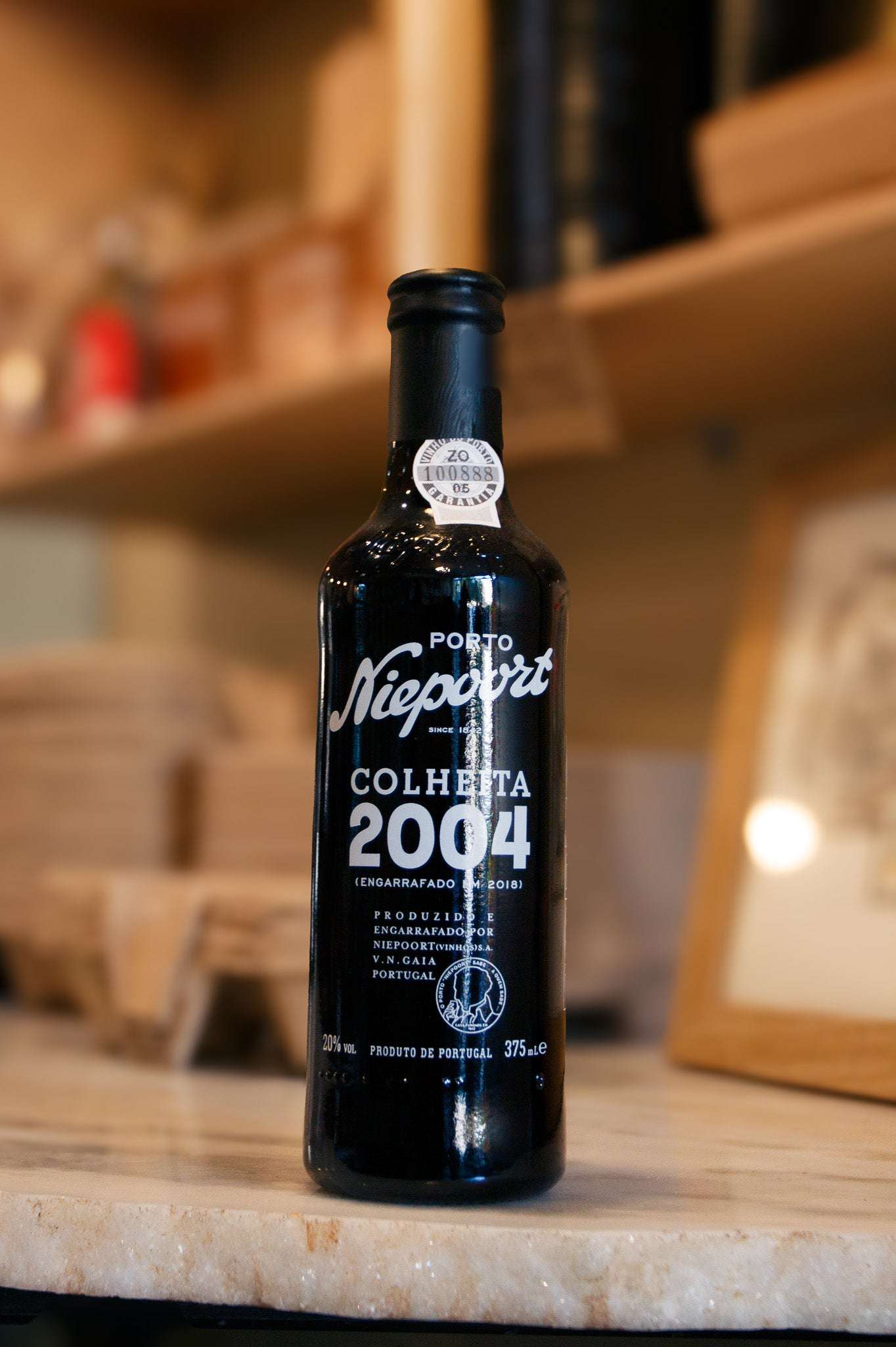 COLHEITA, NIEPOORT, PORTO, DOURO, PORTUGAL, 2004 - Pulp