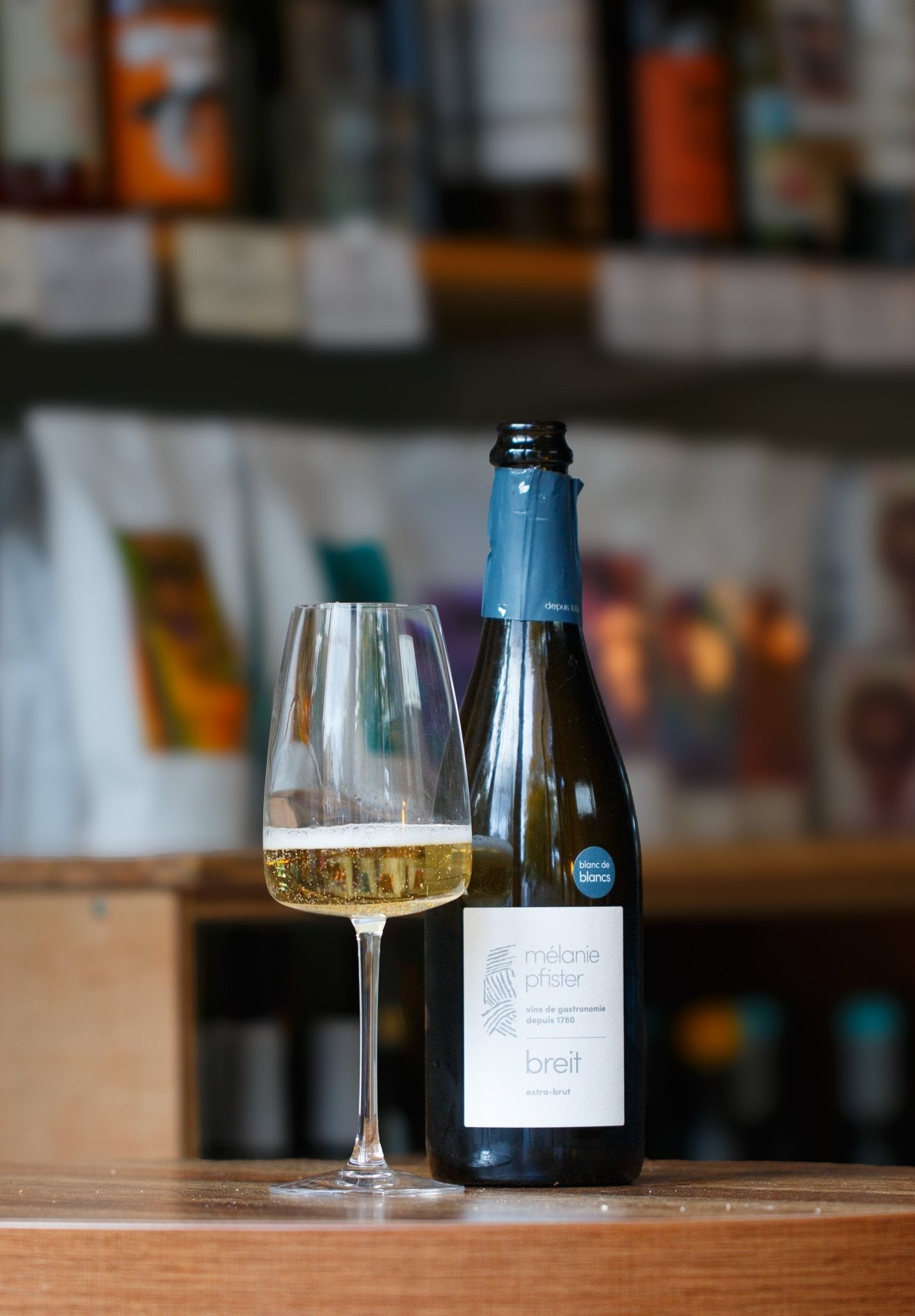 CREMANT D’ALSACE EXTRA BRUT, MÉLANIE PFISTER, ALSACE, FRANCE, NV. - Pulp