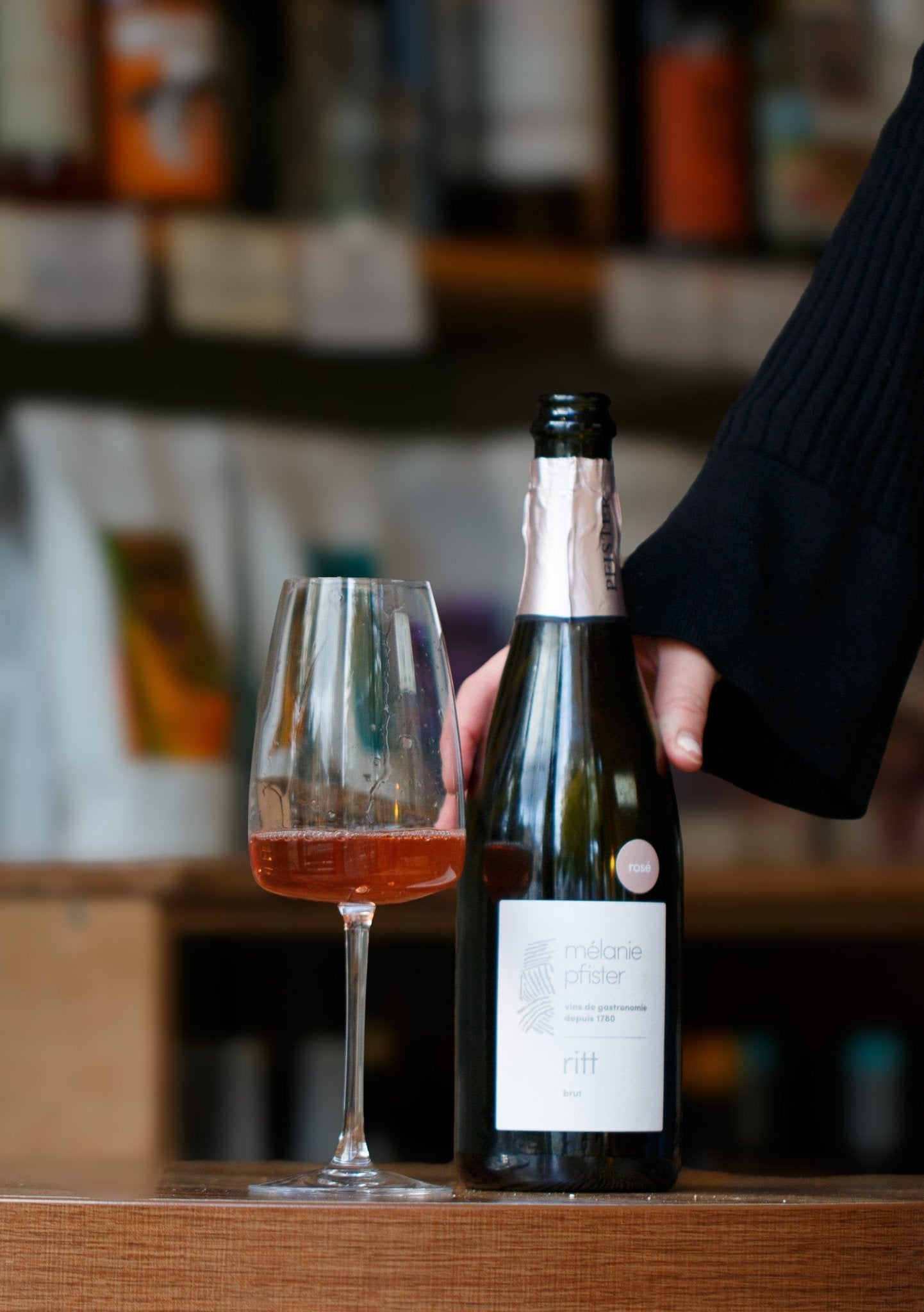 CREMANT D’ALSACE ‘RITT’ ROSE BRUT, MÉLANIE PFISTER, ALSACE, FRANCE, NV. - Pulp