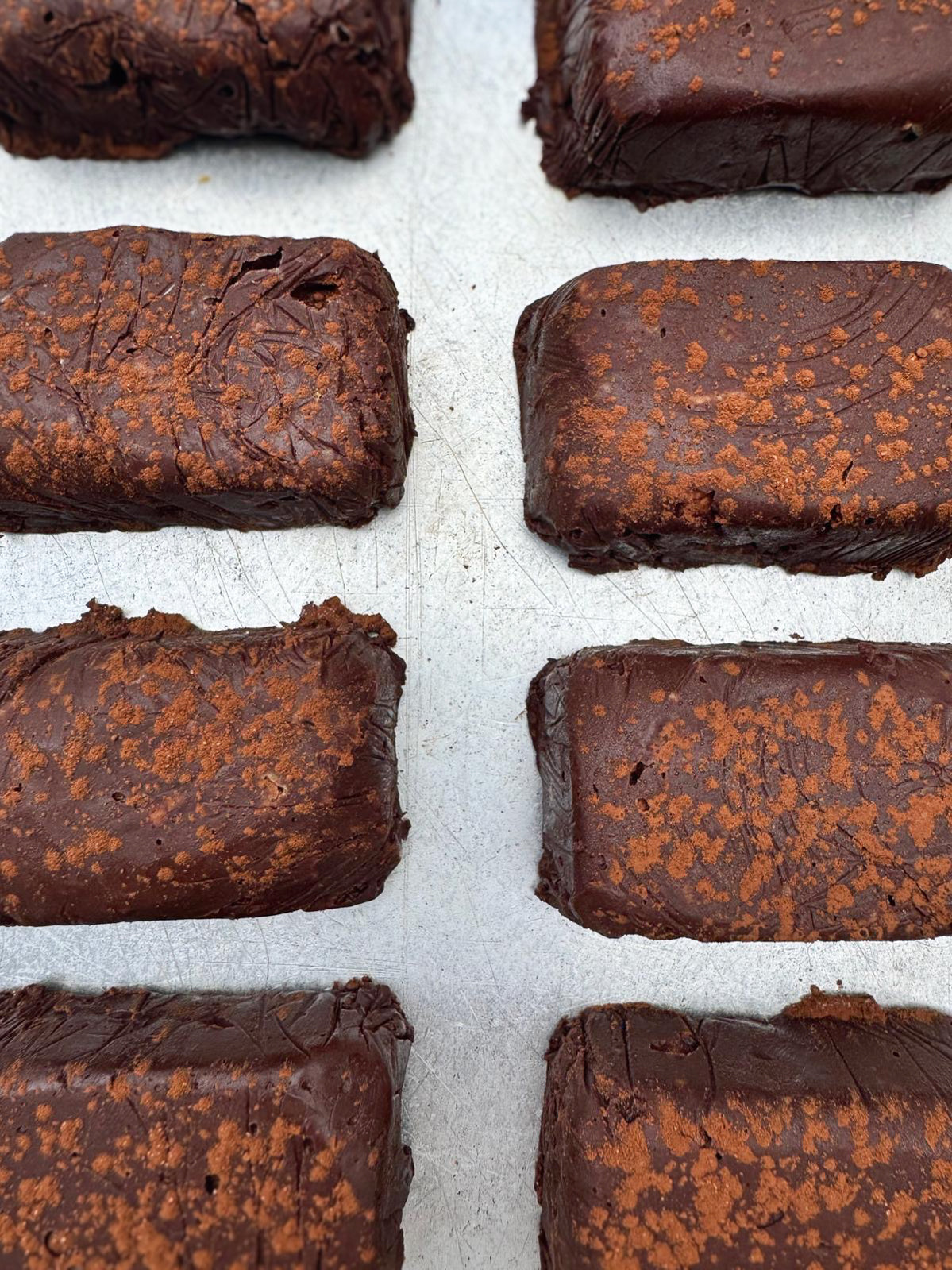 mini chocolate fridge cake loaves