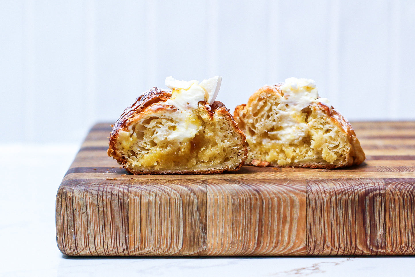 Lemon & Meringue Scrollsant