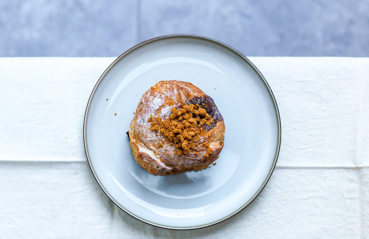 Biscoff & Cinnamon Scrollsants