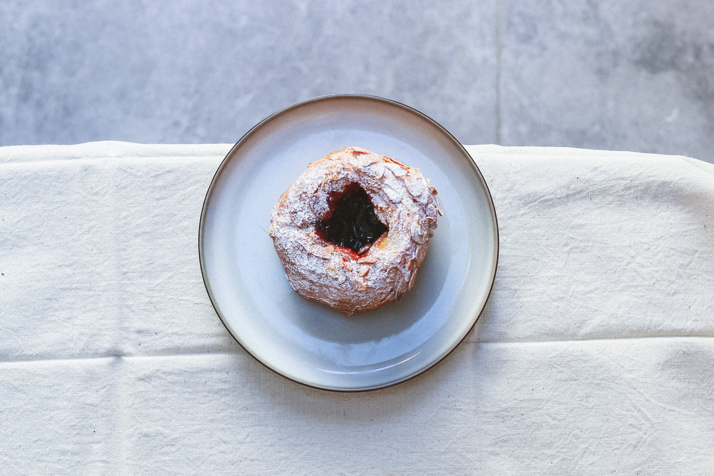 Blackcurrant Scrollsant