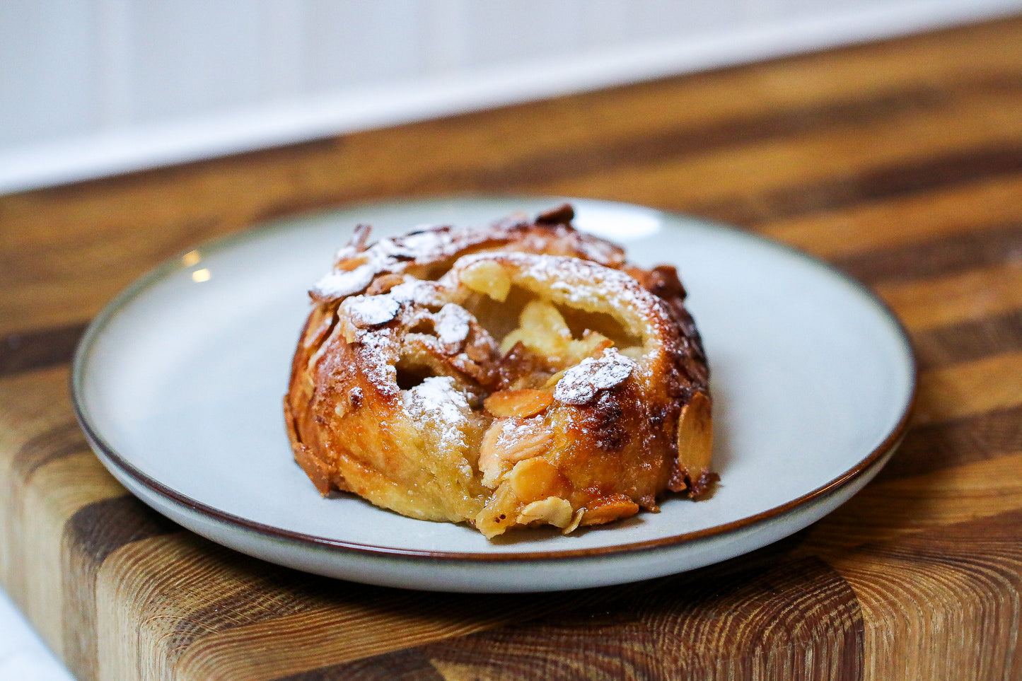 Fig & Almond Scrollsants