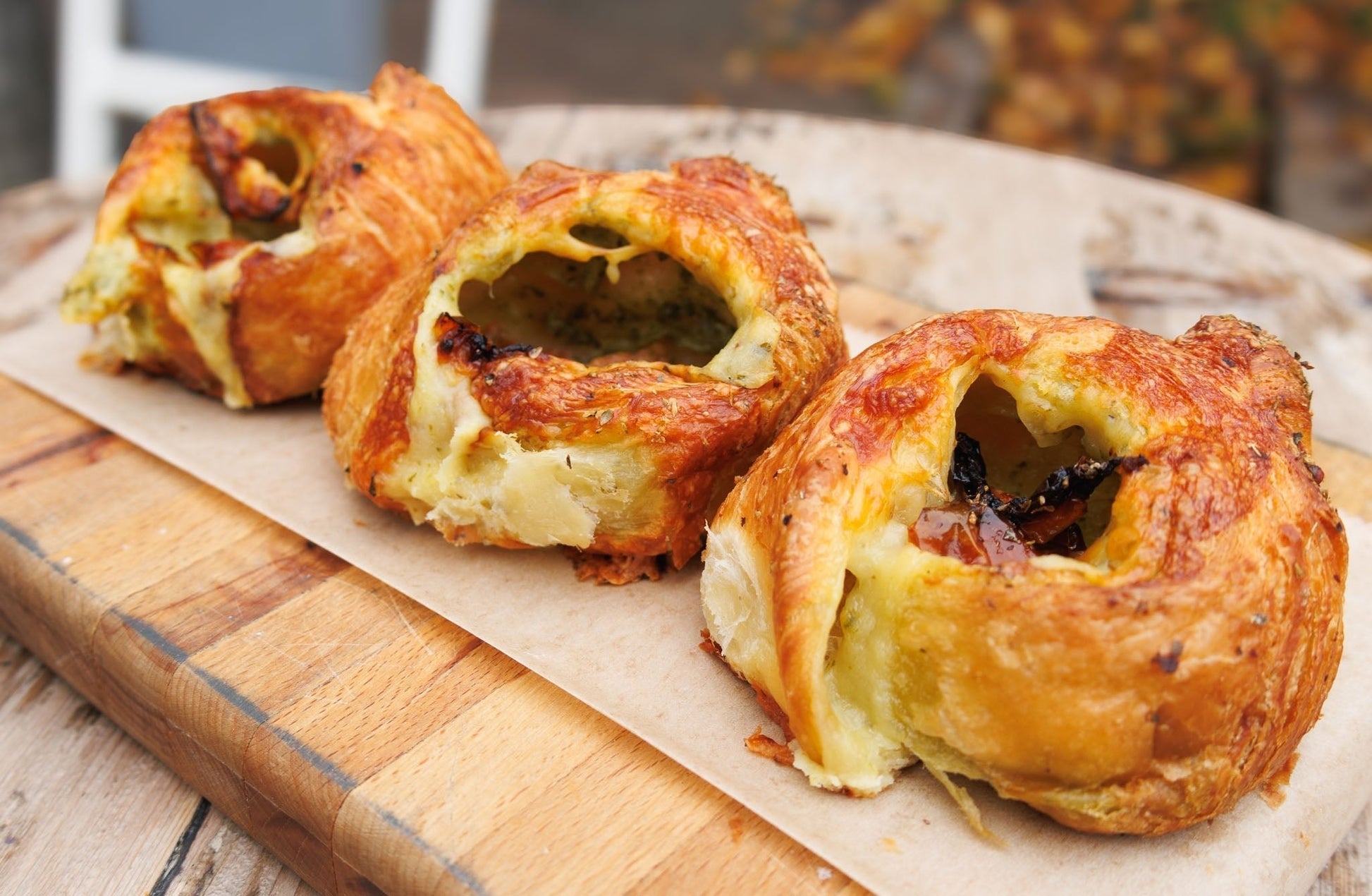 SAVOURY SCROLLSANTS - Pulp